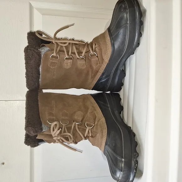 Sorel &quot;Sudbury&quot; leather winter snow work boots faux fur - 9 - lace up