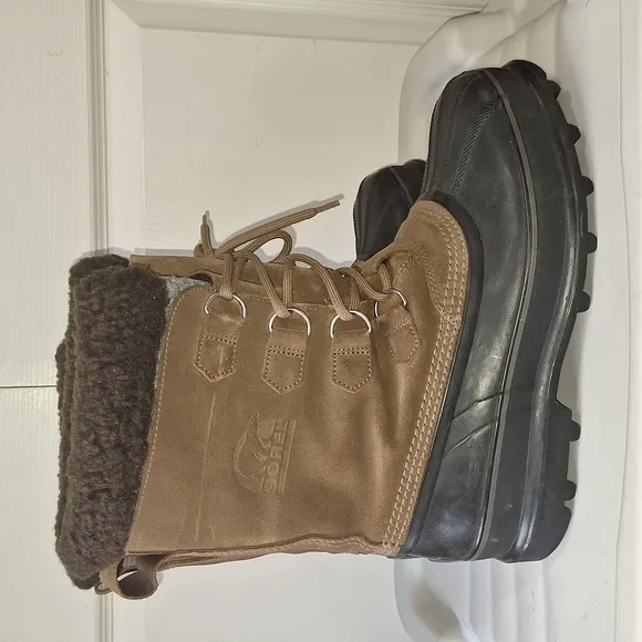 Sorel &quot;Sudbury&quot; leather winter snow work boots faux fur - 9 - lace up