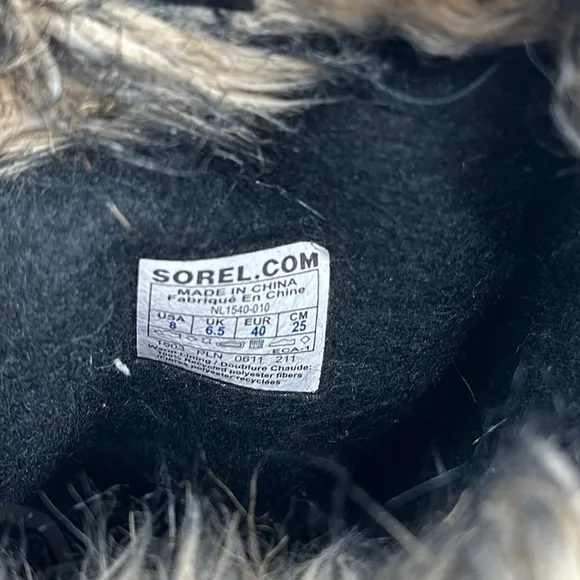 Sorel Black Suede Joan of Arctic Fuzzy Lined Boot Size 8