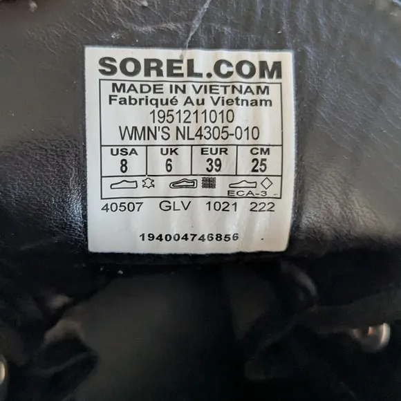 Sorel Brex Black and White Boots Size 8