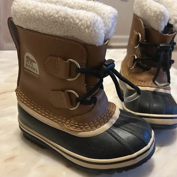 Sorel Caribou Boys Toddler Navy Tan Youth‎ Waterproof Weatherproof Boots Size 10