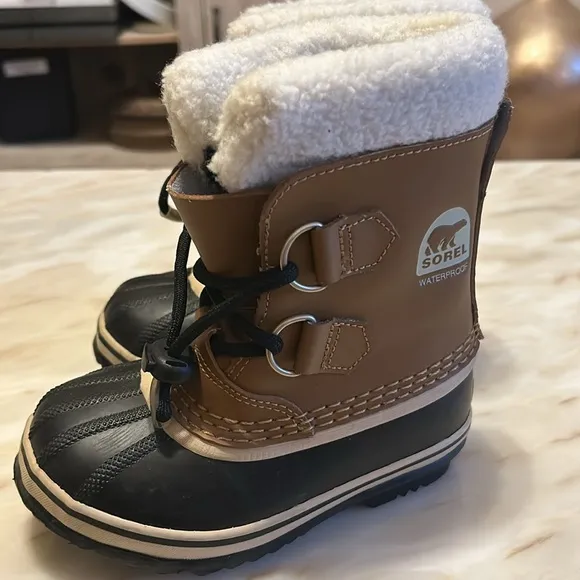 Sorel Caribou Boys Toddler Navy Tan Youth‎ Waterproof Weatherproof Boots Size 10