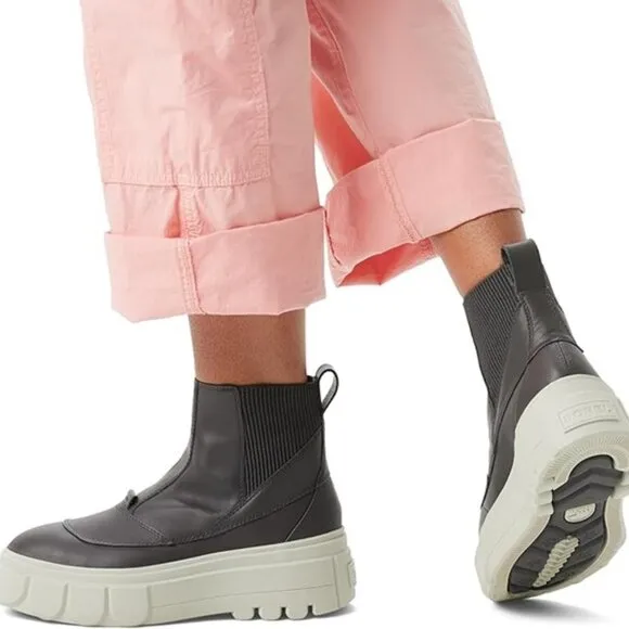 Sorel Caribou X Chelsea Boots Leather Booties Waterproof Jet Pixel Size 8 NEW