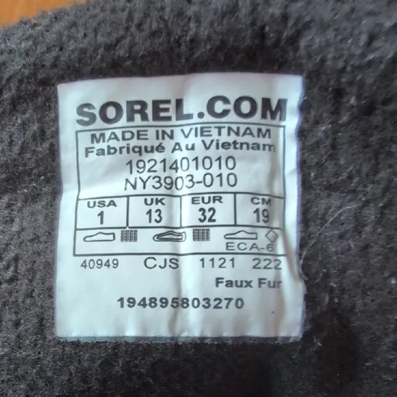 SOREL Children's Whitney II Plus Lace Waterproof Black Winter Boots Quilted