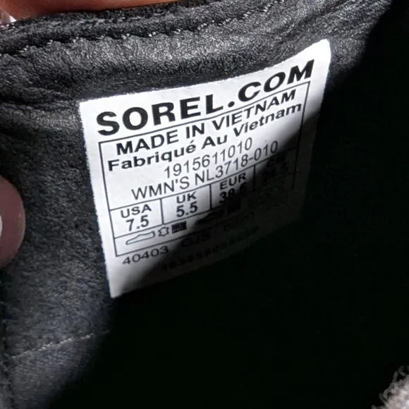 Sorel Emelie Black Waterproof Leather Minimalist Preppy Chelsea Ankle Boots 7.5