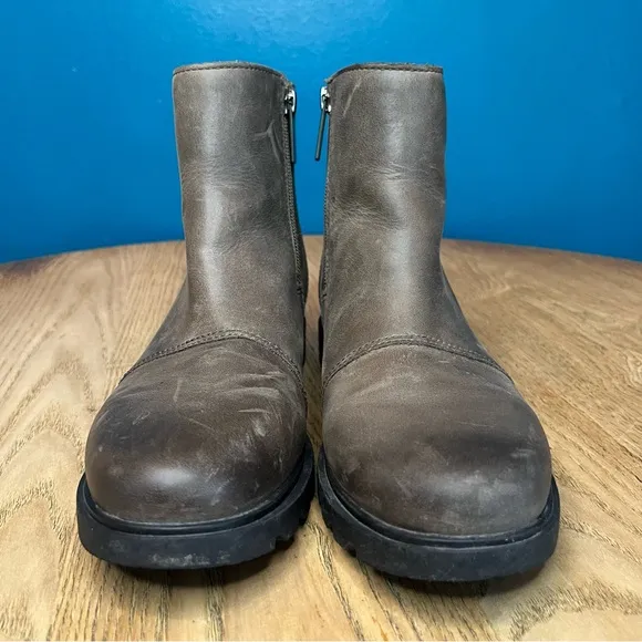 Sorel Emelie III Waterproof Back Zip Leather Chelsea Boots Rain Women’s Size 7