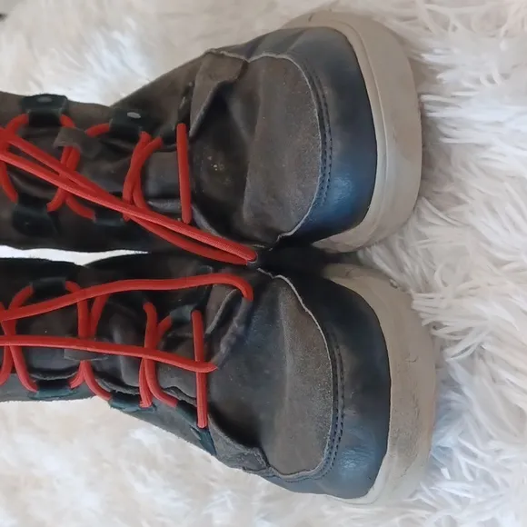 Sorel Explorer Lined Waterproof Suede Lace Up Snow Boots Kid's Sz 6 Black Gray