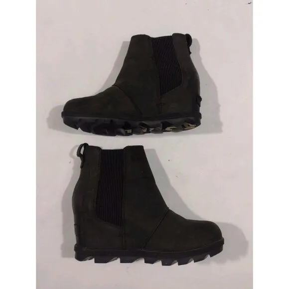 Sorel Joan of Arc Wedge II Chelsea Bootie Boots Size 8 Black Pull On Leather