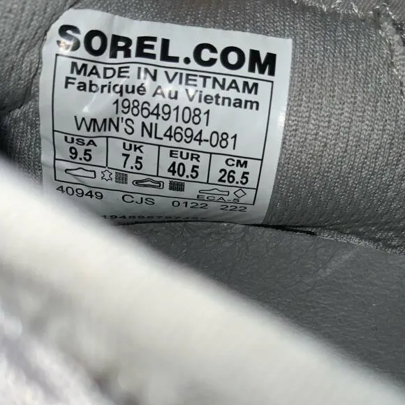 Sorel Kinetic Impact Sneakers Womens Size 9.5 Lace Up Scalloped Mesh Shoes