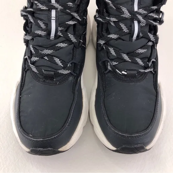 Sorel Kinetic RNEGD Sport Waterproof Sneaker Boots 8.5