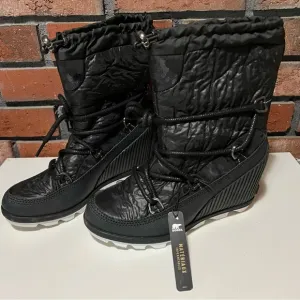 Sorel Kinetic Wedge Boots Size 9 Women’s Black