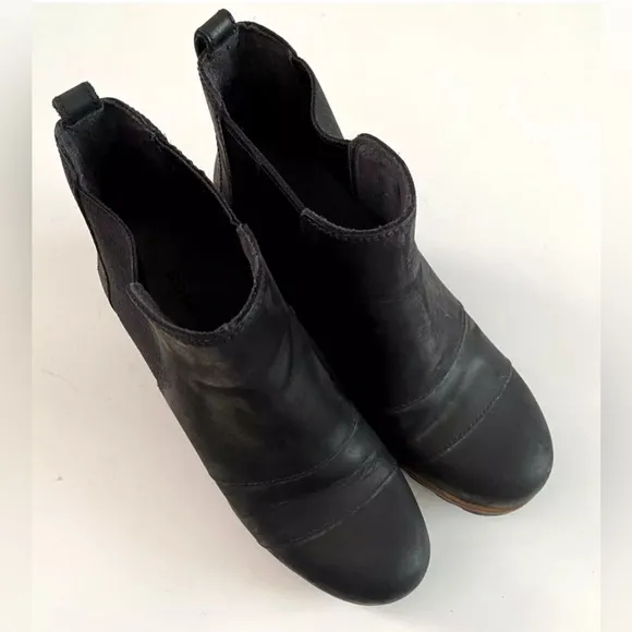 Sorel LEA Wedge Leather Ankle Boots Waterproof Black Women's Size 8 Chunky