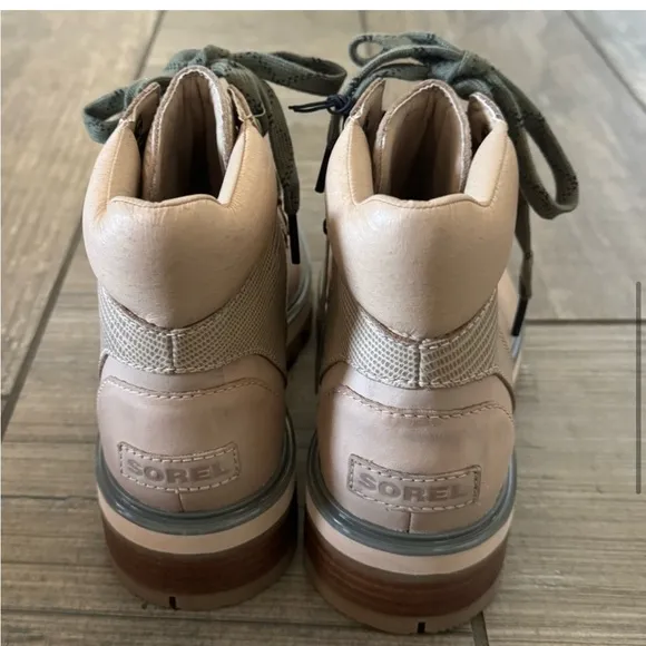 Sorel Lennox hiker waterproof boots