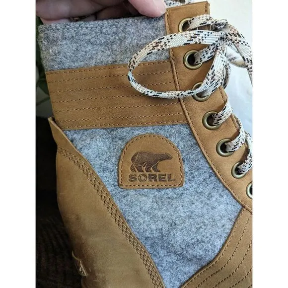 Sorel Lexi Wedge Boots Waterproof Leather Felt Boots - Size 9