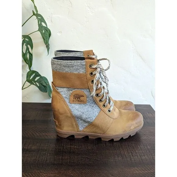 Sorel Lexi Wedge Boots Waterproof Leather Felt Boots - Size 9