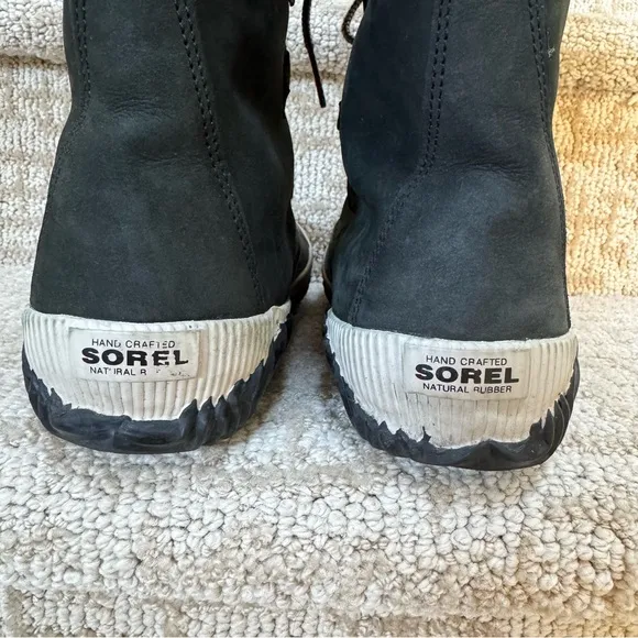 Sorel Out N About Plus Tall Lace Up Black Duck Style Winter Boots Size 10