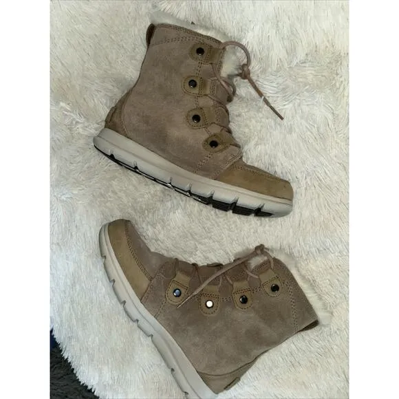 Sorel Suede Faux Fur Lined Boots Size 8