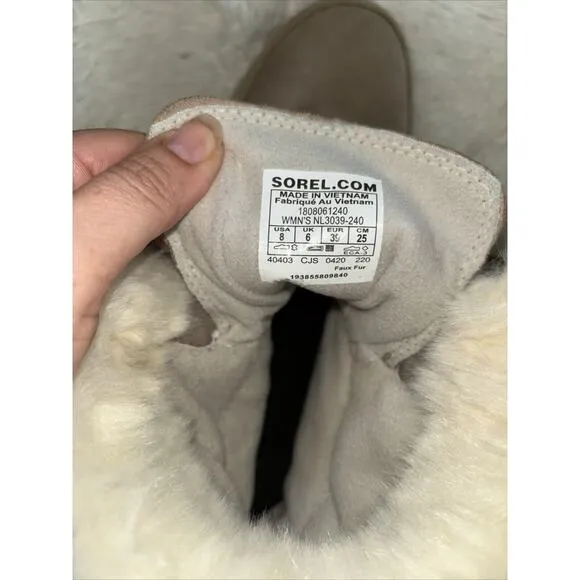 Sorel Suede Faux Fur Lined Boots Size 8