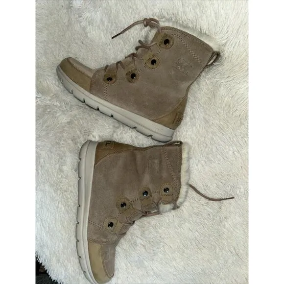 Sorel Suede Faux Fur Lined Boots Size 8