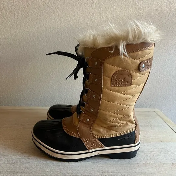 Sorel Tofino II Faux Fur Lined Waterproof Boots Curry Elk