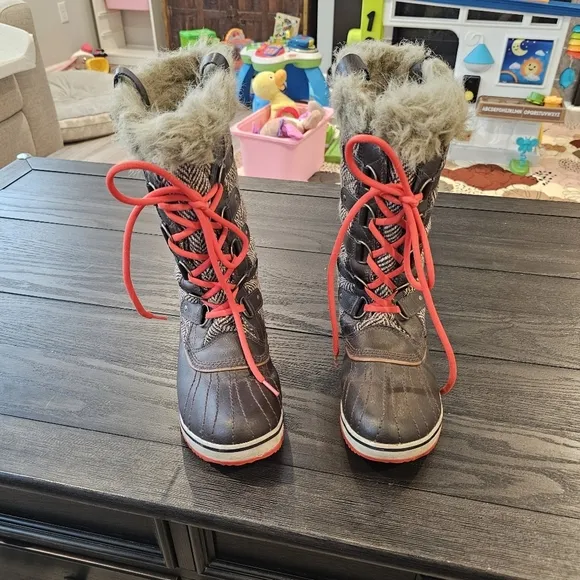 Sorel Tofino Winter Boots