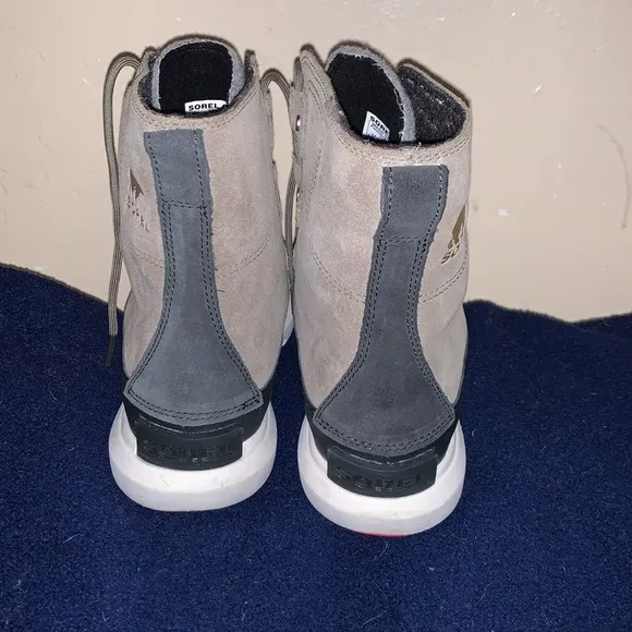 SOREL Waterproof Explorer II Joan Felt Boots sz 8