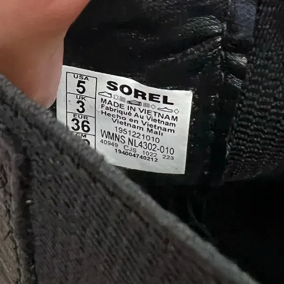 Sorel Women's Chelsea Brex Boots Size 5 Black Platform Waterproof Slip-On