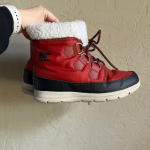 SOREL Women’s explorer Carnival Boot NL3040 size 8 great condition waterproof