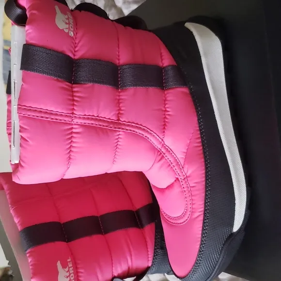 SOREL YOUTH PUFFY BOOTS