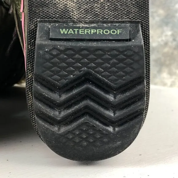 Sorel Youth Size 3 Tofino II Hiker Green Alpine Tundra Waterproof Snow Boots