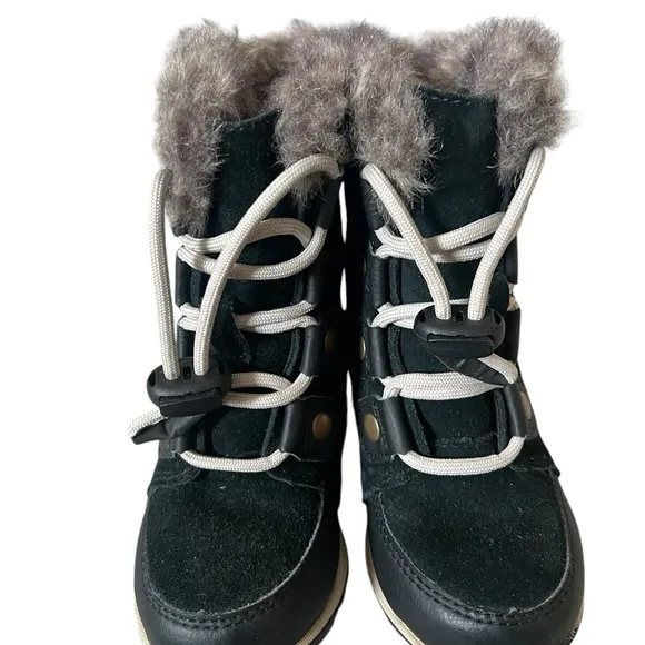 Sorel Youth Suede Waterproof Winter Snow Boots, Size 8