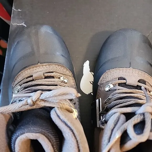 Sorel Buxton lace up Waterproof Gray and Brown Boots NWT SIZE 10.5