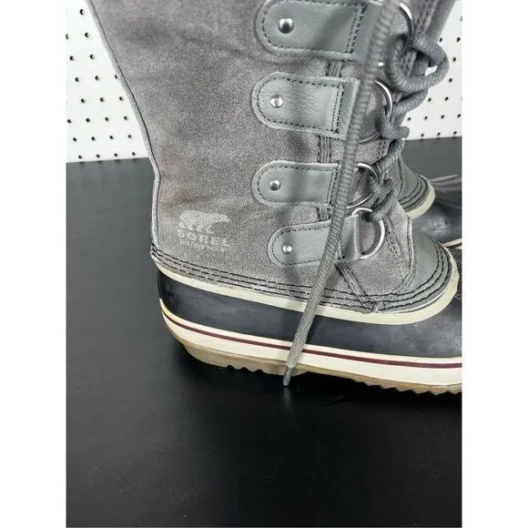 Sorel Joan of Arctic fur lined boots size 8