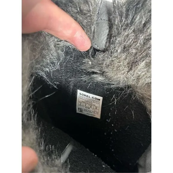 Sorel Joan of Arctic fur lined boots size 8