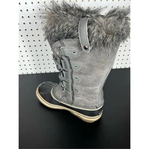 Sorel Joan of Arctic fur lined boots size 8