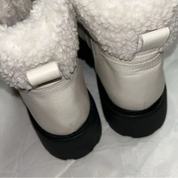 Steve Madden Color block Bone/Black Leather Lace UpBoots(Size 8)