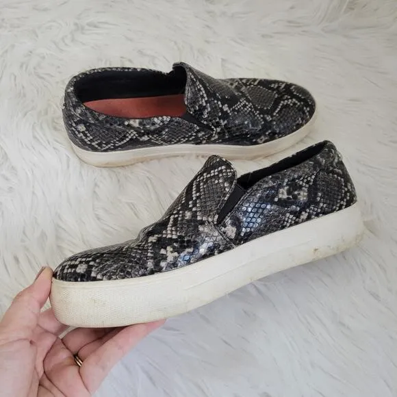 Steve Madden Gills Snake Skin Slip-On Platform Sneakers Size 8.5