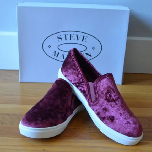STEVE MADDEN Velvet Slip On Sneakers