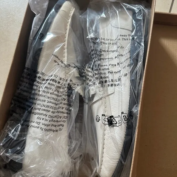 Steve Madden White Leather Loafers
