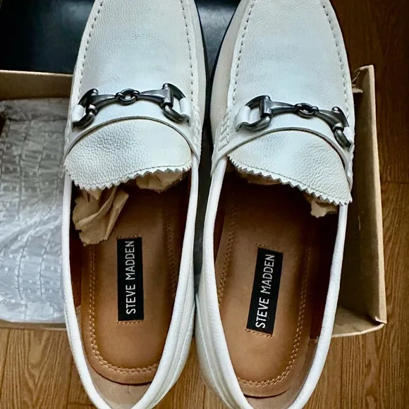 Steve Madden White Leather Loafers