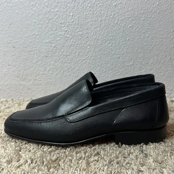 Stravers Black Leather Loafers Men’s size 38