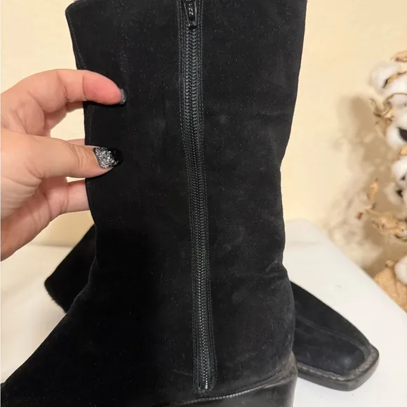 Stuart Weitzman 7.5B Women’s 2000s Y2k Fur Cozy Suede Square toe Mob Wife Boots