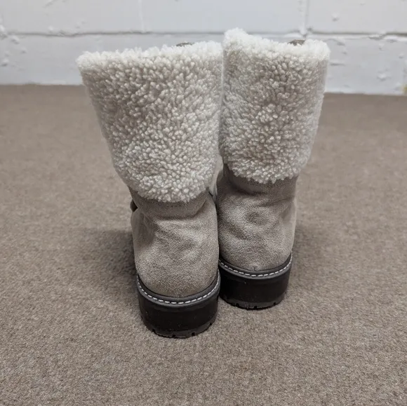 STUART WEITZMAN (8M) Women's Shearling-Lined Suede Boots