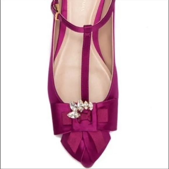 STUART WEITZMAN Fuchsia Satin Embellished T Strap Duckie Mule Flats 7.5