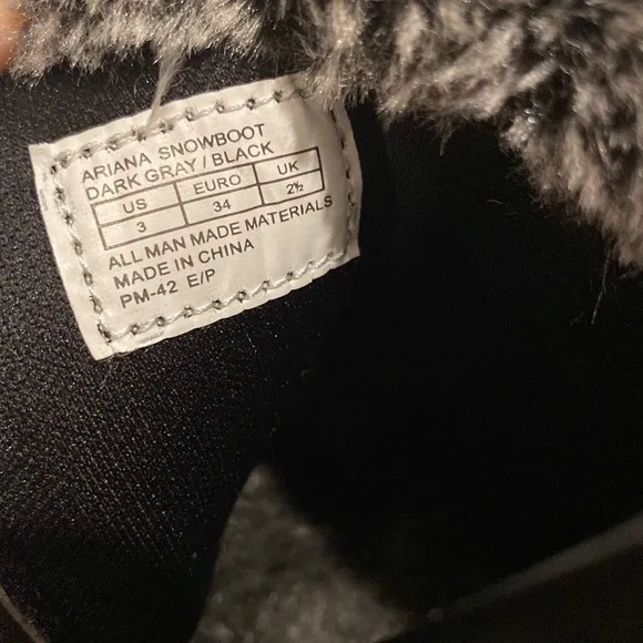 Stuart Weitzman girls Ariana faux fur snow boots