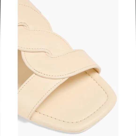 STUART WEITZMAN Ibiza twisted leather slides Size 6