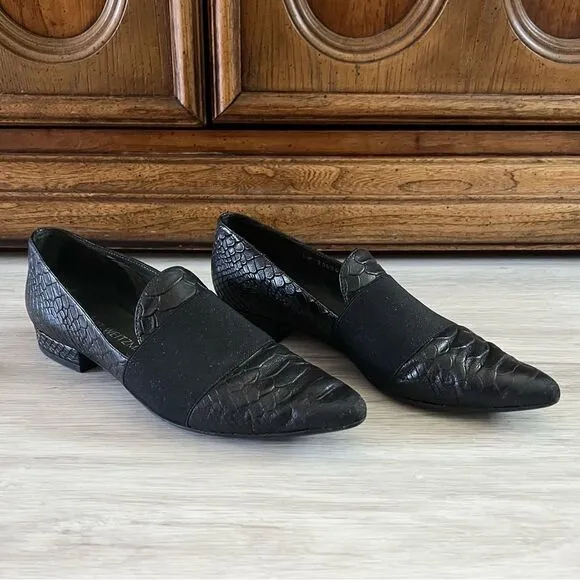 Stuart Weitzman Leather Loafers Pointed Toe Black Crocodile 5
