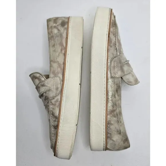 Stuart Weitzman Lounge Penny Clouded Nappa Loafers Size 9M