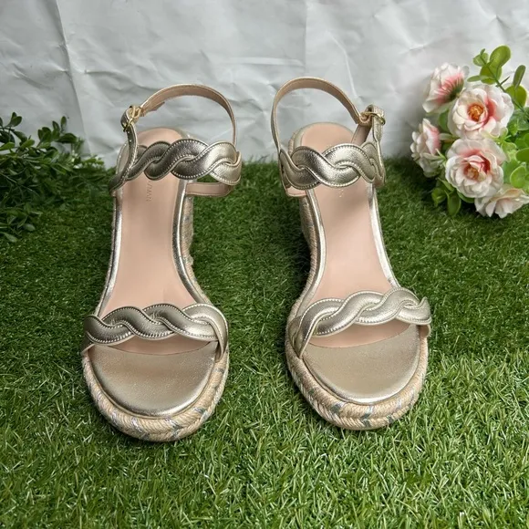 Stuart Weitzman Twist EspadrilleWedge Sandal 3” In shimmer Metallic size 9 NEW