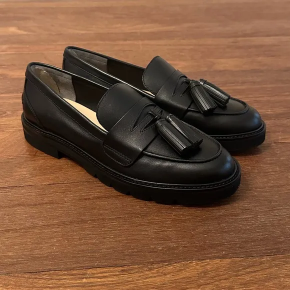 Stuart Weitzman Women's Black Leather Tassel Loafers
